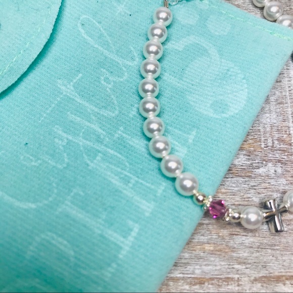 Children’s Swarovski Pearl SS Cross Bracelet - Picture 4 of 8